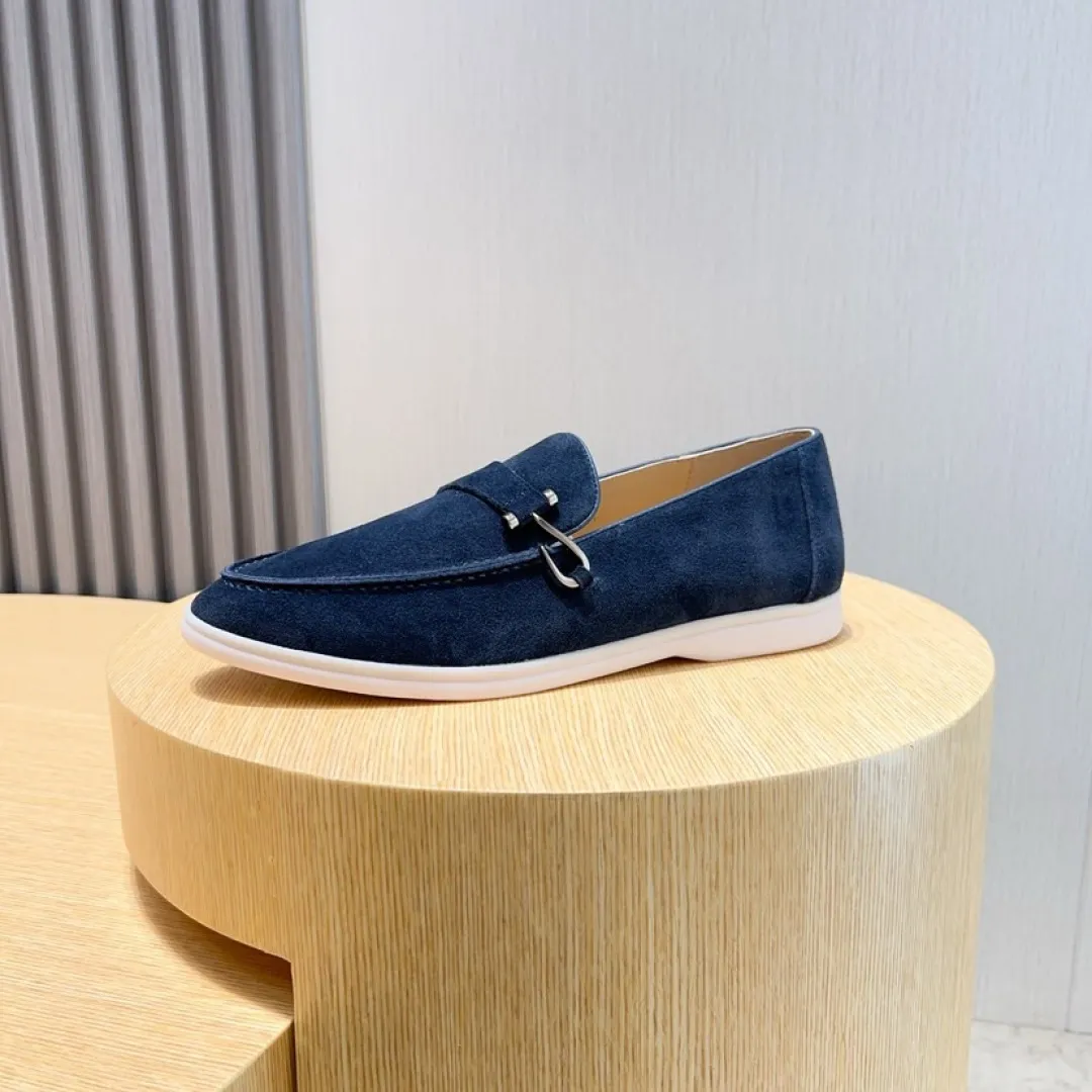 Men's Men's Shoes💰Men's Shoes💰440💰[loro piana] Couple's Style - The new moccasins are made of water-repellent treated suede uppers with rubber soles, a classic. The complex craftsmanship and meticulous structure make the shoes light and soft, allowing you to walk comfortably and freely. Perfect for wearing at the beach or out in the water during the summer. Women’s size: 35-40 Men’s size: 38-45
